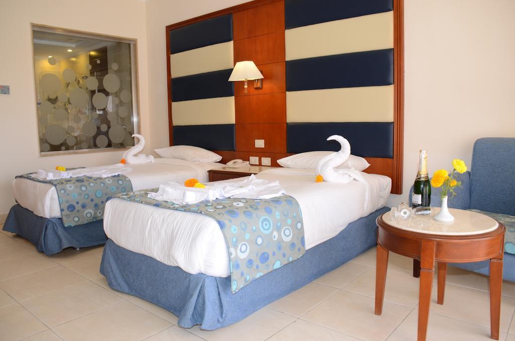 Rehana Sharm Resort - Aquapark & Spa - Couples And Family Only -Premium Ultra All-Inclusive 24H Szoba fotó